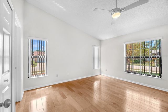 546 RAPID FALLS DRIVE, Brandon, FL 33511