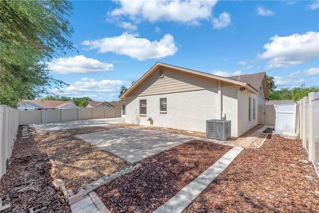 546 RAPID FALLS DRIVE, Brandon, FL 33511