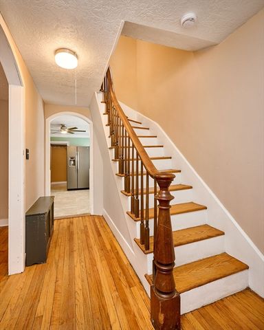 3 Butler St, Westfield, MA 01085