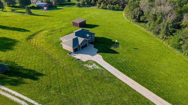 2849 BIRDSLEY Road, Council Bluffs, IA 51503