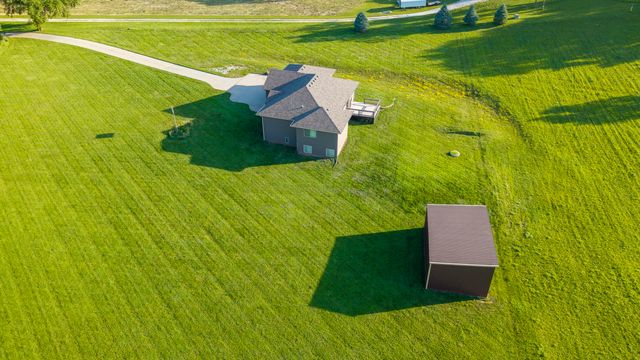 2849 BIRDSLEY Road, Council Bluffs, IA 51503