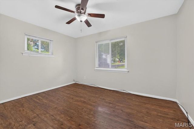 200 Hillcrest Boulevard, Ballwin, MO 63021