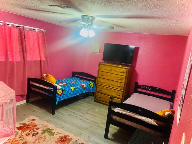 102 Avenue A, Willis, TX 77378
