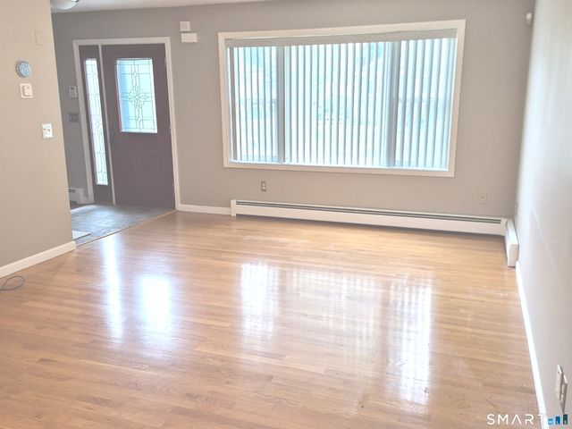 16 Hickory Road, Naugatuck, CT 06770