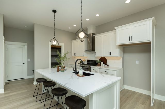 3409 NE 12th Street, Ankeny, IA 50021