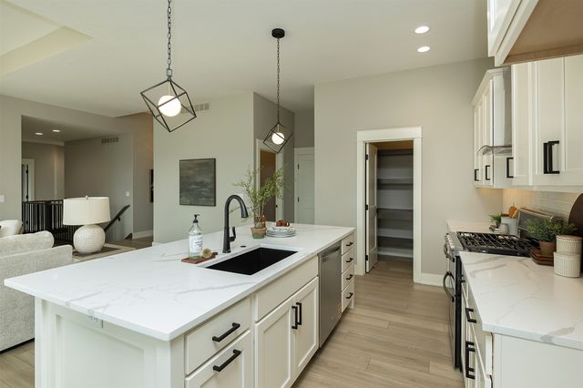 3409 NE 12th Street, Ankeny, IA 50021