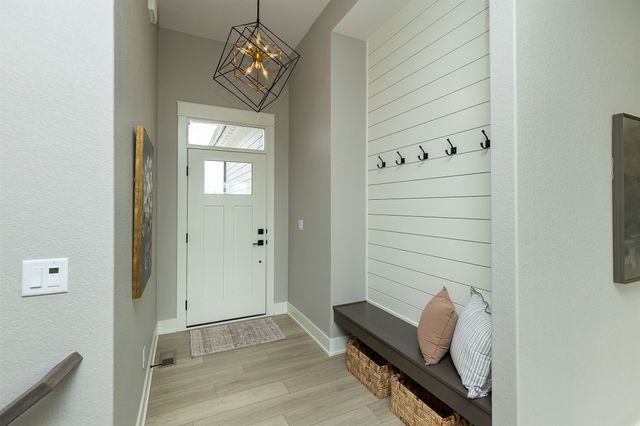 3409 NE 12th Street, Ankeny, IA 50021