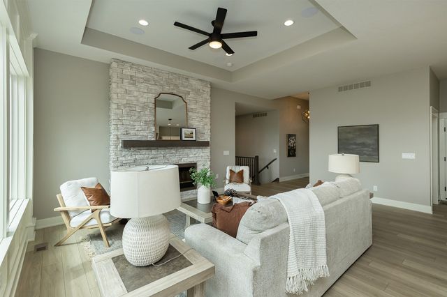 3409 NE 12th Street, Ankeny, IA 50021