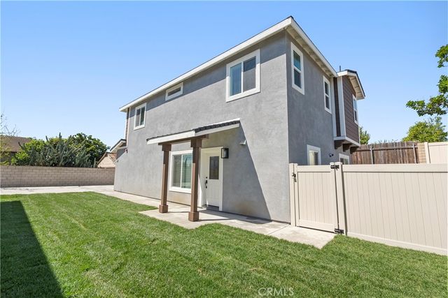 6015 FLORENCE Street, Riverside, CA 92504