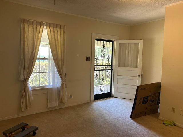 1089 N SANGA RD, Memphis, TN 38018