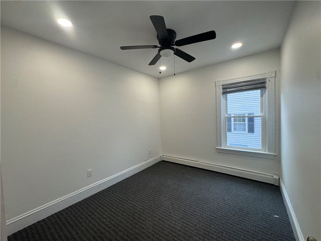 591 Main Street, Warren, RI 02885