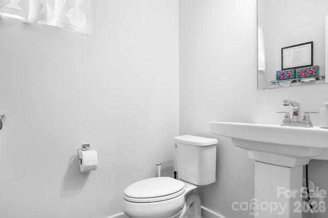 2132 Lenswood Court, Denver, NC 28037