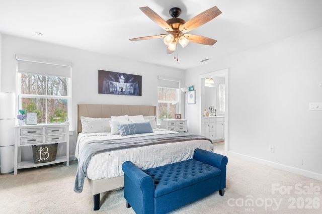 2132 Lenswood Court, Denver, NC 28037