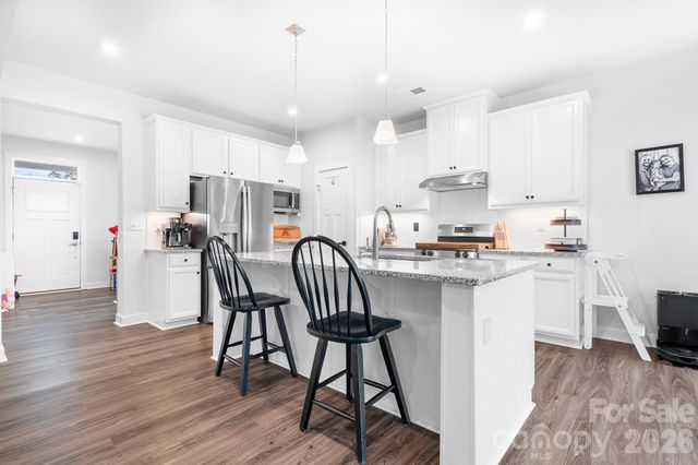 2132 Lenswood Court, Denver, NC 28037