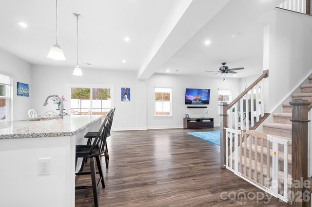 2132 Lenswood Court, Denver, NC 28037