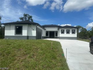 119 Moore AVE, Lehigh Acres, FL 33936