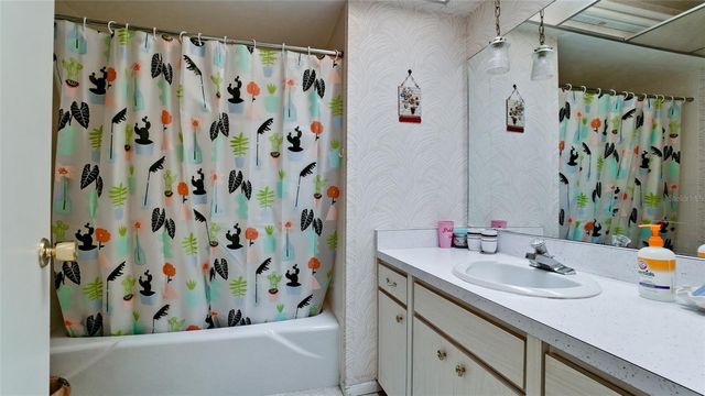 6809 9TH AVENUE W 523, Bradenton, FL 34209