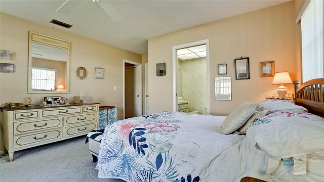 6809 9TH AVENUE W 523, Bradenton, FL 34209