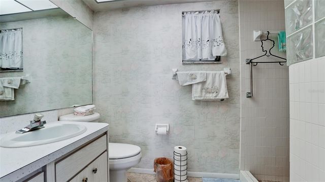 6809 9TH AVENUE W 523, Bradenton, FL 34209