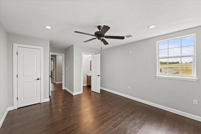 11170 Clear Creek Road W, Sanger, TX 76266