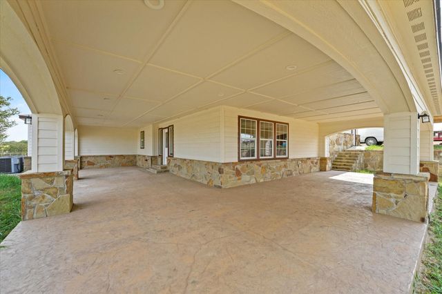 11170 Clear Creek Road W, Sanger, TX 76266