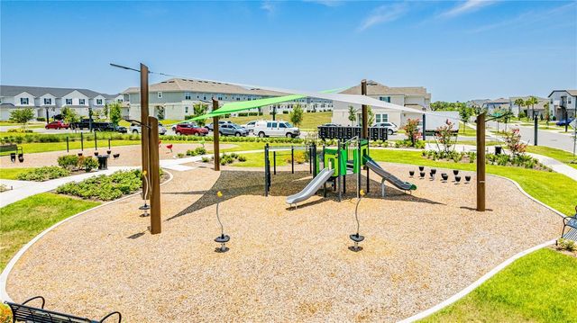 1104 LAKESHORE BREEZE PLACE, Kissimmee, FL 34747