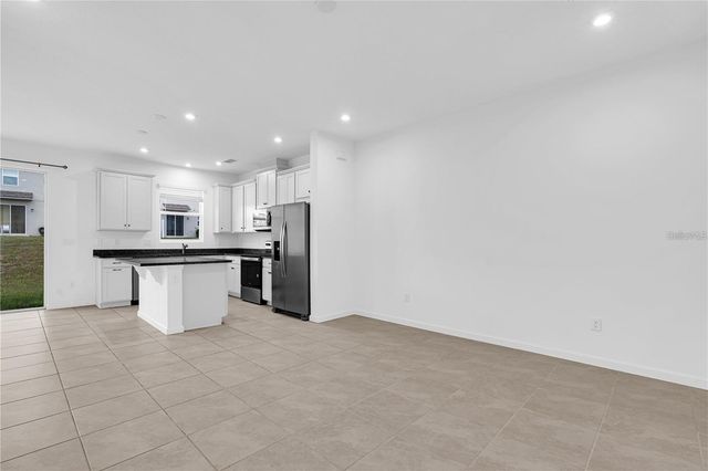 1104 LAKESHORE BREEZE PLACE, Kissimmee, FL 34747