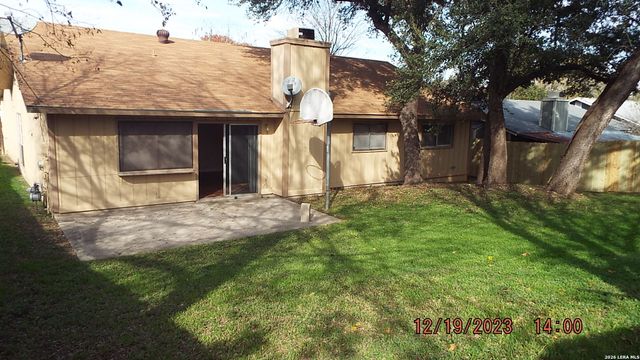 5922 Brambletree St, San Antonio, TX 78247