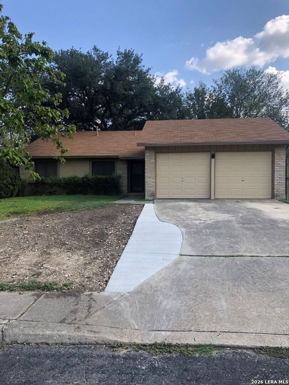 5922 Brambletree St, San Antonio, TX 78247