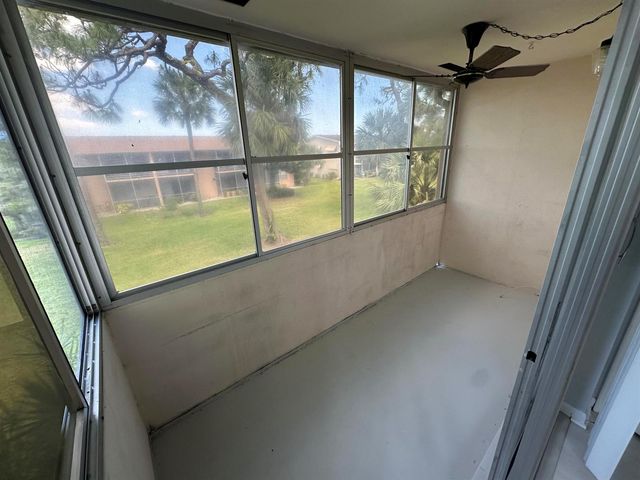 21 Salisbury A, West Palm Beach, FL 33417