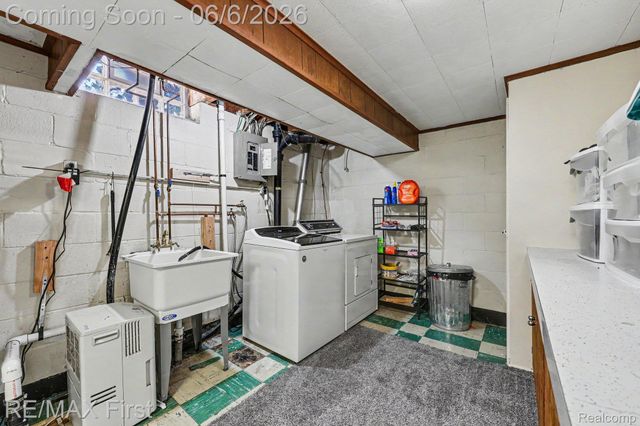 21212 FRANCIS Street, St. Clair Shores, MI 48082