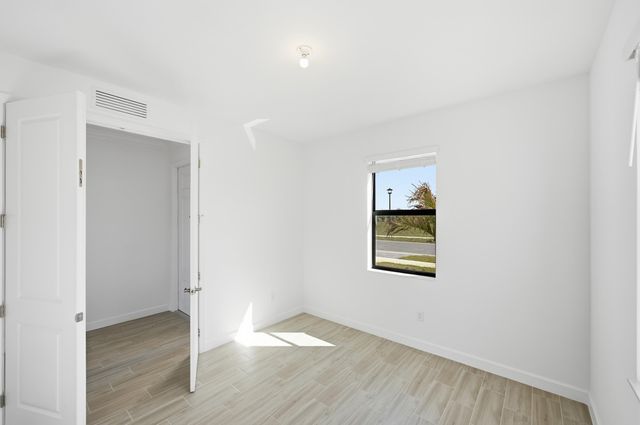 6858 NW Kestrel Lane, Port St. Lucie, Port St Lucie, FL 34987