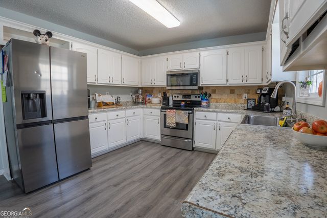 162 Morningside Drive, Jackson, GA 30233