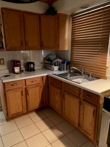 14423 Sanderson Avenue, Dolton, IL 60419