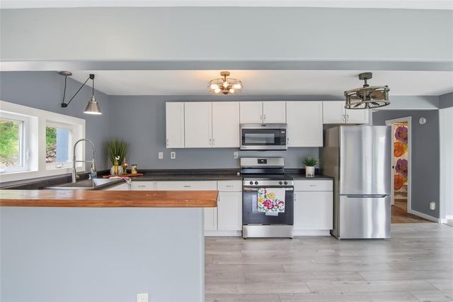 2634 South Slope Terrace, Eau Claire, WI 54703