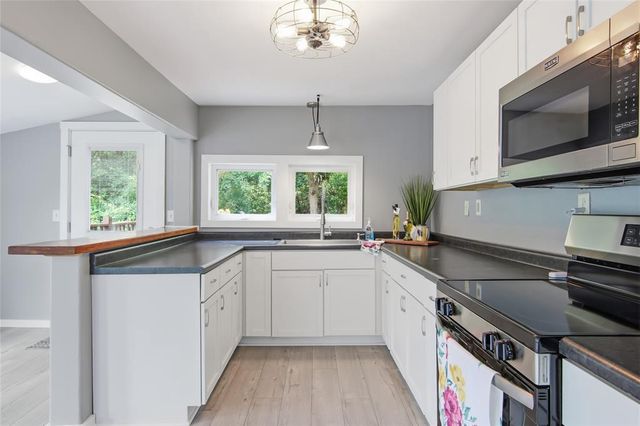 2634 South Slope Terrace, Eau Claire, WI 54703