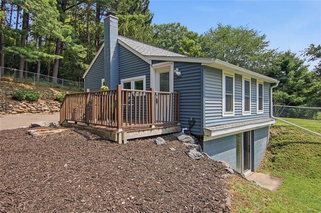 2634 South Slope Terrace, Eau Claire, WI 54703