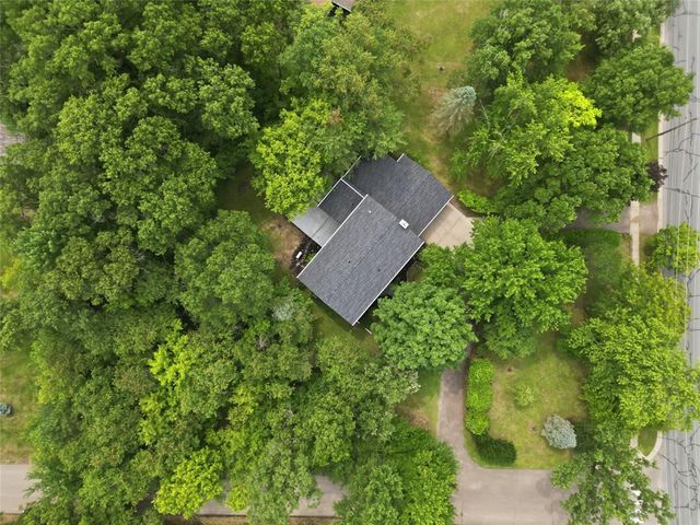 2634 South Slope Terrace, Eau Claire, WI 54703