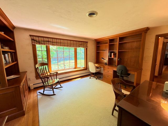 19 Bubbling Brook Rd, Walpole, MA 02081