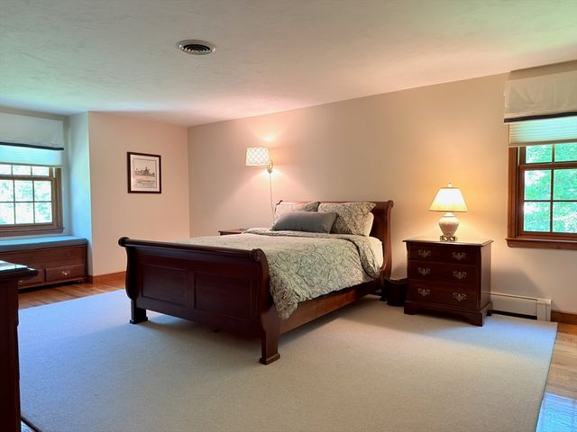 19 Bubbling Brook Rd, Walpole, MA 02081