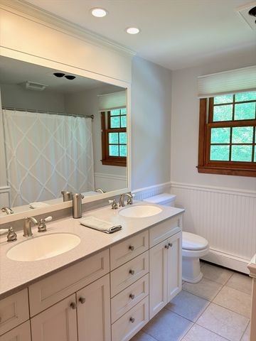 19 Bubbling Brook Rd, Walpole, MA 02081