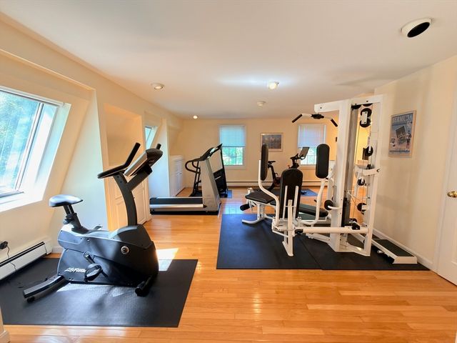 19 Bubbling Brook Rd, Walpole, MA 02081