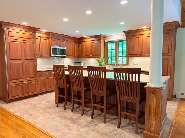 19 Bubbling Brook Rd, Walpole, MA 02081