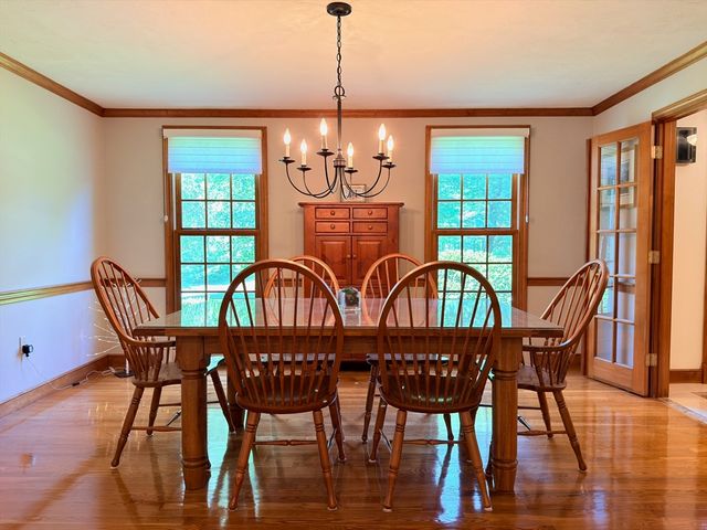 19 Bubbling Brook Rd, Walpole, MA 02081
