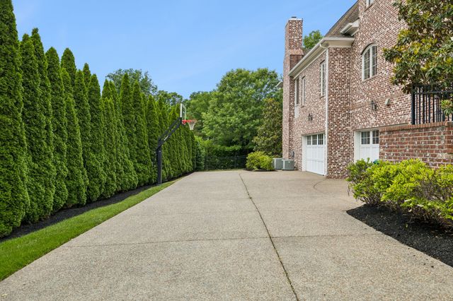 51 Governors Way, Brentwood, TN 37027