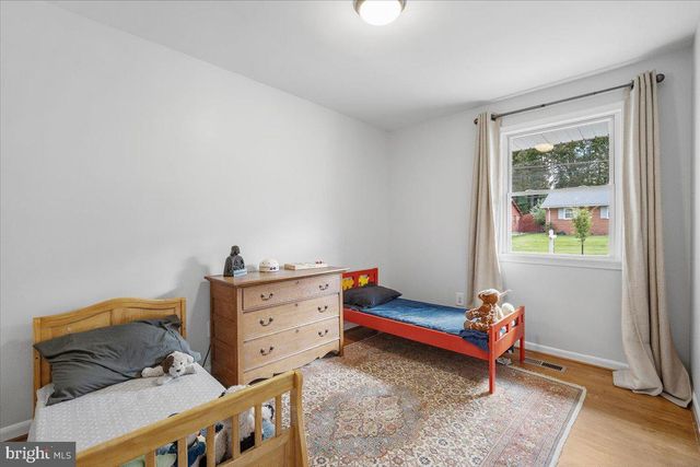 14203 OAKVALE ST, Rockville, MD 20853