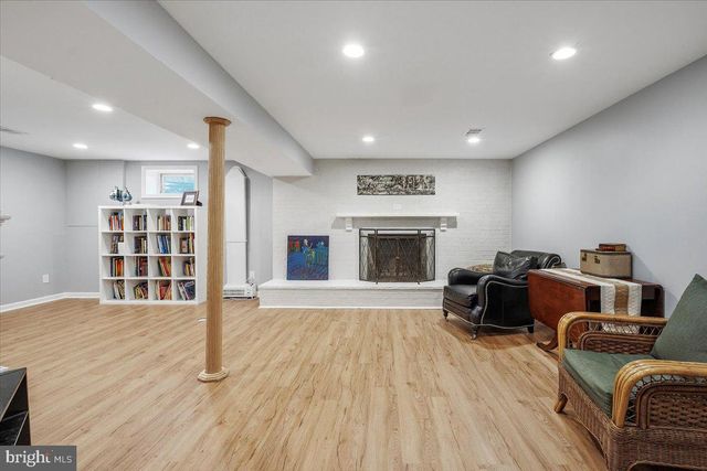 14203 OAKVALE ST, Rockville, MD 20853