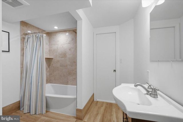 14203 OAKVALE ST, Rockville, MD 20853