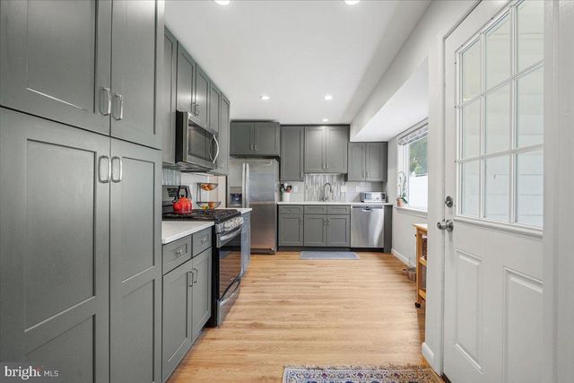 14203 OAKVALE ST, Rockville, MD 20853