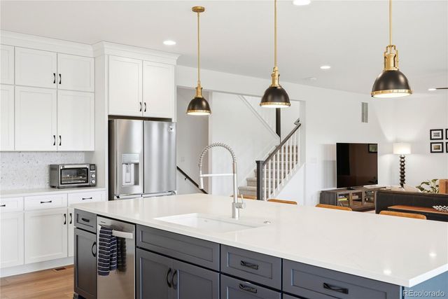 9148 Star Fall Circle, Littleton, CO 80125